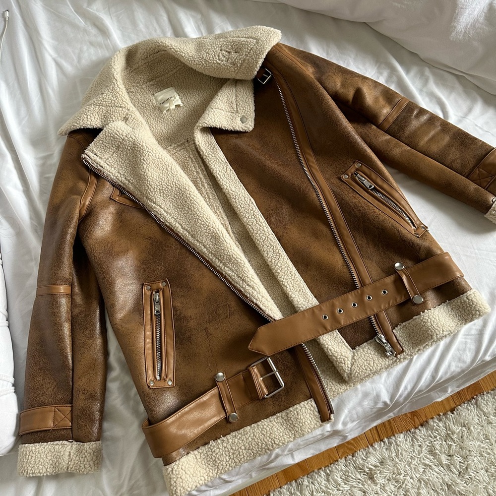 Brown oversized faux shearling jacket